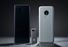 Celular Samsung Galaxy S23 Ultra vs Moto E13: Qual a Diferença? Celular Samsung Galaxy S23 Ultra vs Moto E13: Qual a Diferença?